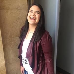 Meet your Posher, Emily